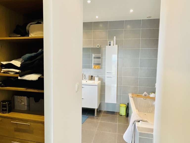 Maison Villeneuve-de-la-Raho - 3 chambres - 150m²