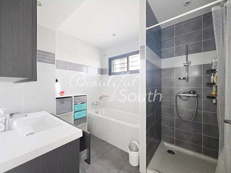 Villa Villeneuve-de-la-Raho - 4 chambres - 170m²