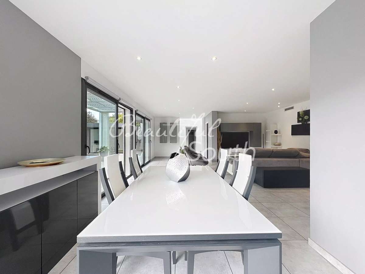 Villa Villeneuve-de-la-Raho