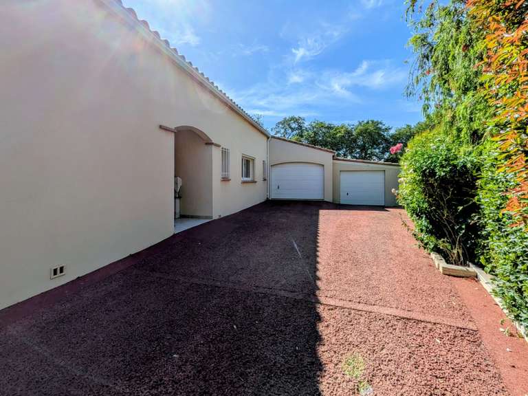 Villa Villeneuve-de-la-Raho - 2 chambres - 138m²
