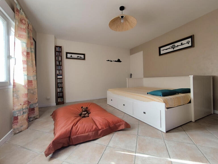 Maison Villeneuve-en-Retz - 5 chambres - 194m²