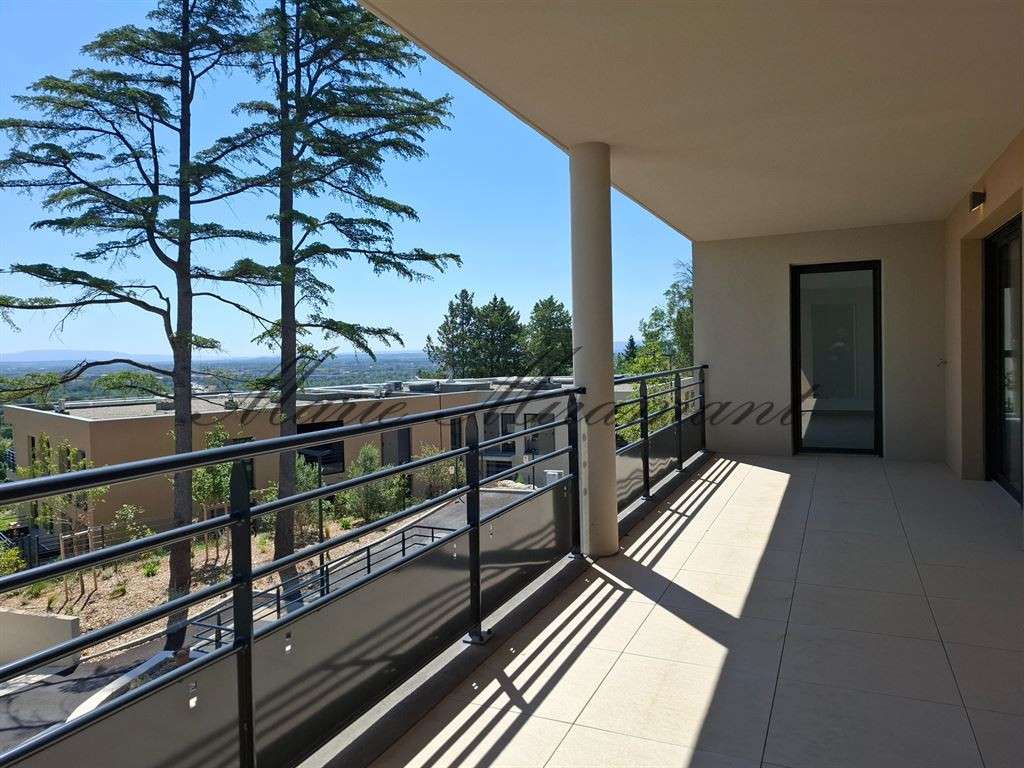 Apartment Villeneuve-lès-Avignon