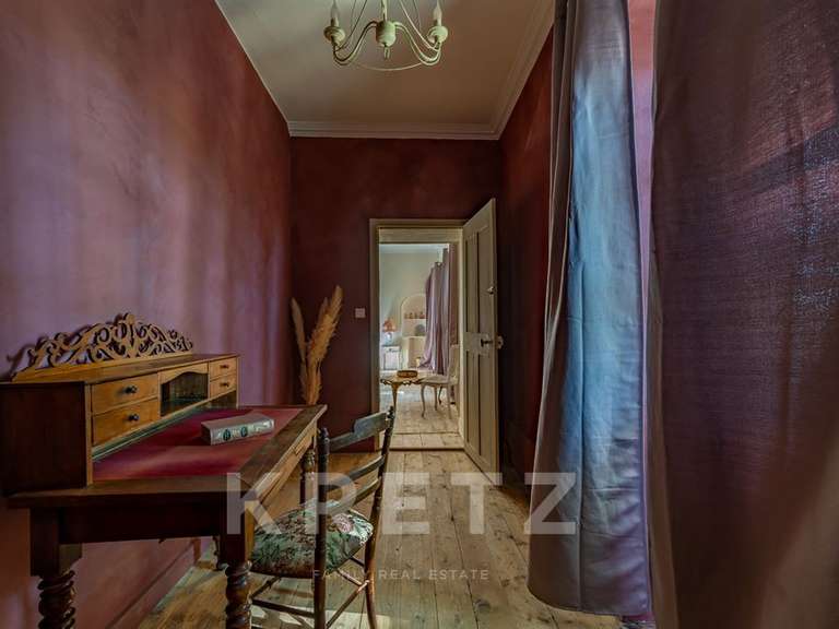 Castle Villeneuve-lès-Avignon - 8 bedrooms - 600m²