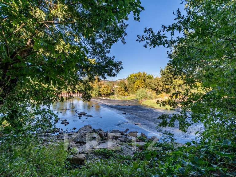 Château Villeneuve-lès-Avignon - 9 chambres - 600m²