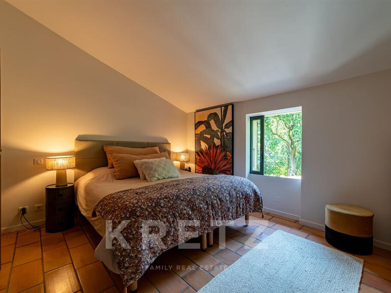 Maison Villeneuve-lès-Avignon - 4 chambres - 220m²