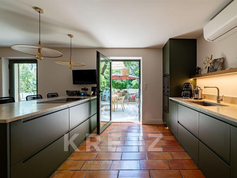 Maison Villeneuve-lès-Avignon - 4 chambres - 220m²