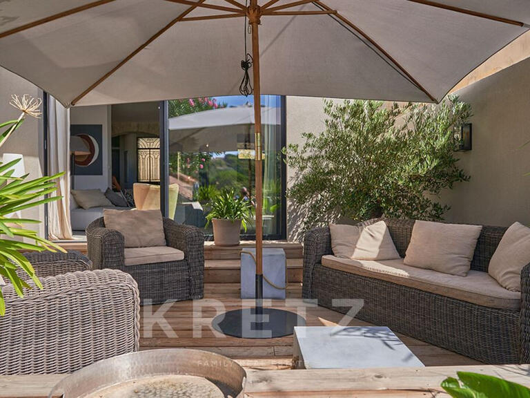 House Villeneuve-lès-Avignon - 3 bedrooms - 170m²