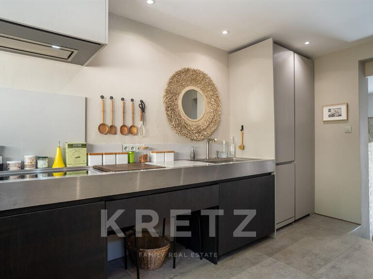 House Villeneuve-lès-Avignon - 3 bedrooms - 170m²