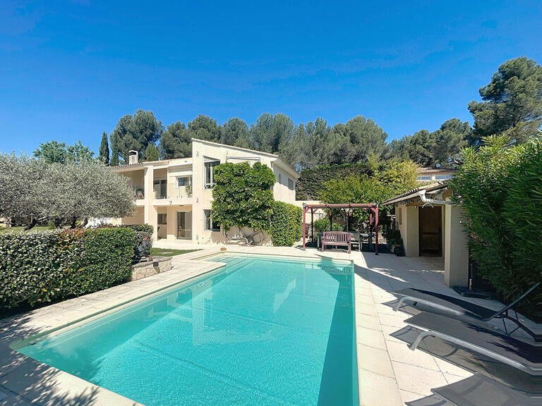 House Villeneuve-lès-Avignon - 5 bedrooms - 200m²