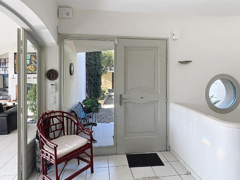 House Villeneuve-lès-Avignon - 5 bedrooms - 200m²