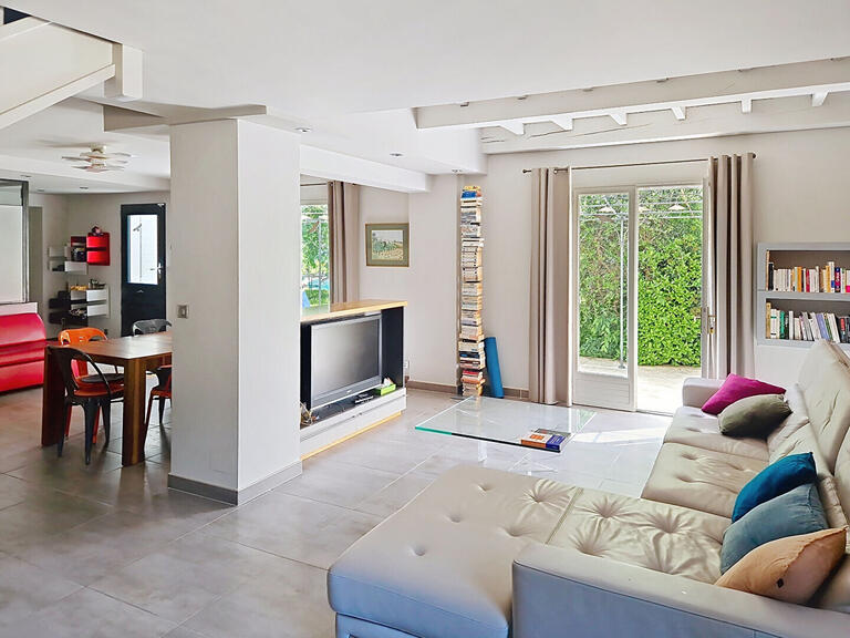 House Villeneuve-lès-Avignon - 6 bedrooms - 177m²