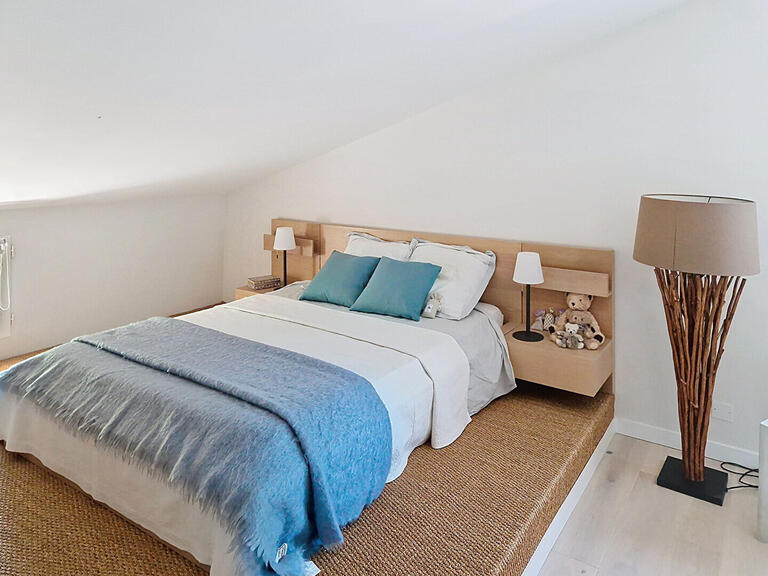 House Villeneuve-lès-Avignon - 6 bedrooms - 177m²