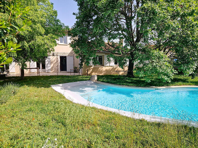 House Villeneuve-lès-Avignon - 6 bedrooms - 177m²