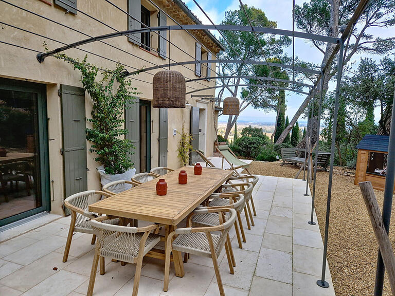 House Villeneuve-lès-Avignon - 4 bedrooms - 200m²