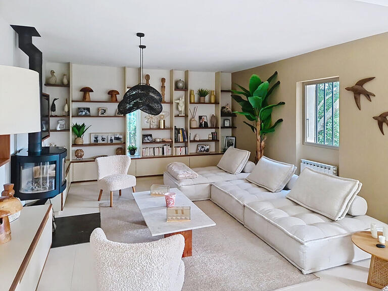 House Villeneuve-lès-Avignon - 4 bedrooms - 200m²