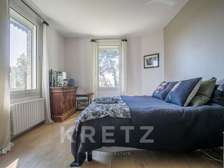 House Villeneuve-lès-Avignon - 4 bedrooms - 172m²