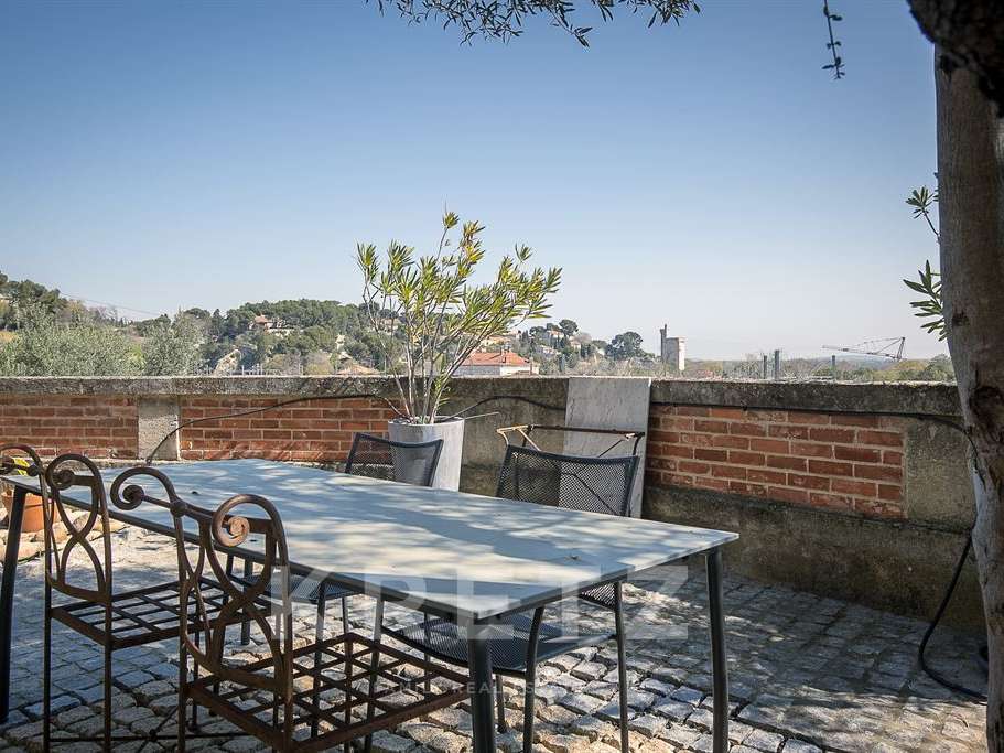 Maison Villeneuve-lès-Avignon