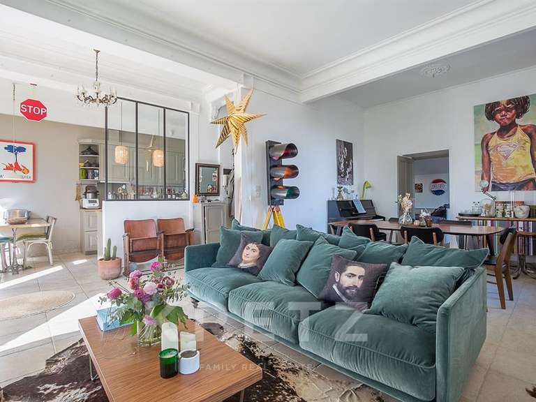 House Villeneuve-lès-Avignon - 4 bedrooms - 172m²