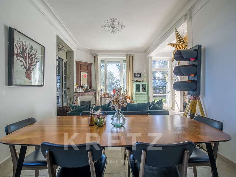 House Villeneuve-lès-Avignon - 4 bedrooms - 172m²