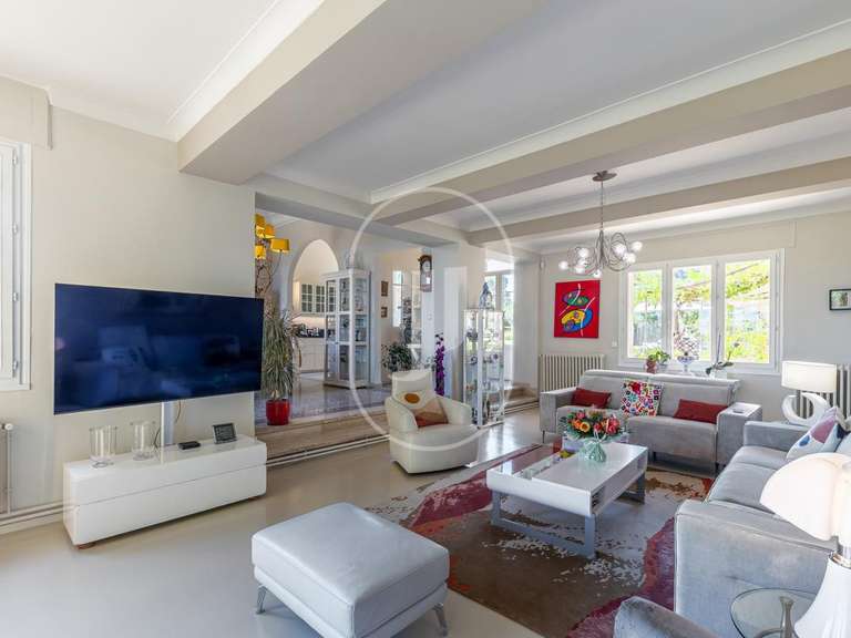 Maison Villeneuve-lès-Avignon - 4 chambres - 262m²