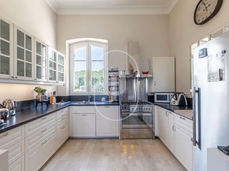 Maison Villeneuve-lès-Avignon - 4 chambres - 262m²