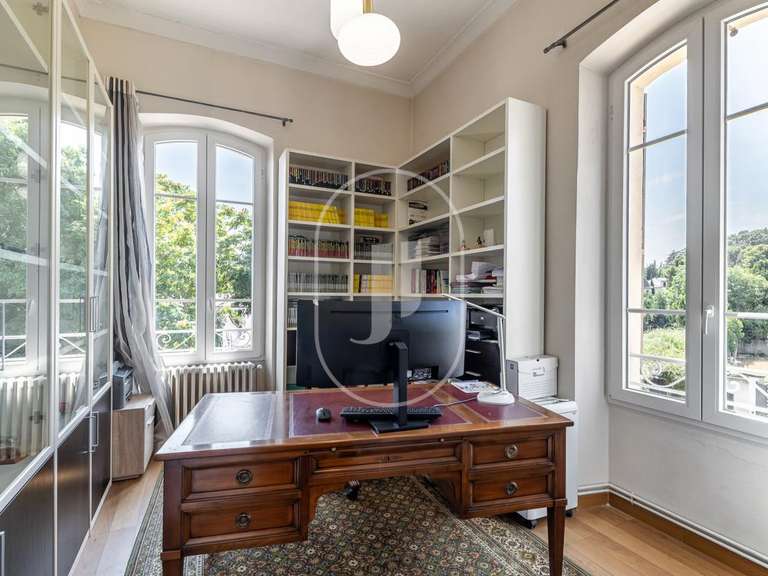 Maison Villeneuve-lès-Avignon - 4 chambres - 262m²