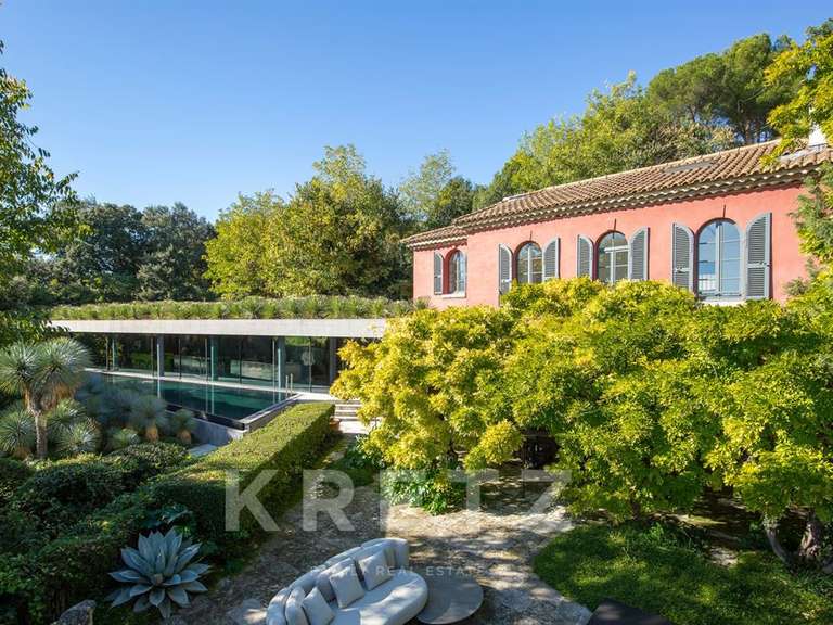 Maison Villeneuve-lès-Avignon - 6 chambres - 600m²