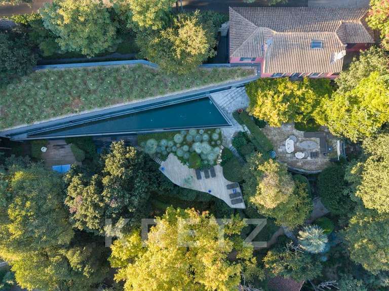 Maison Villeneuve-lès-Avignon - 6 chambres - 600m²