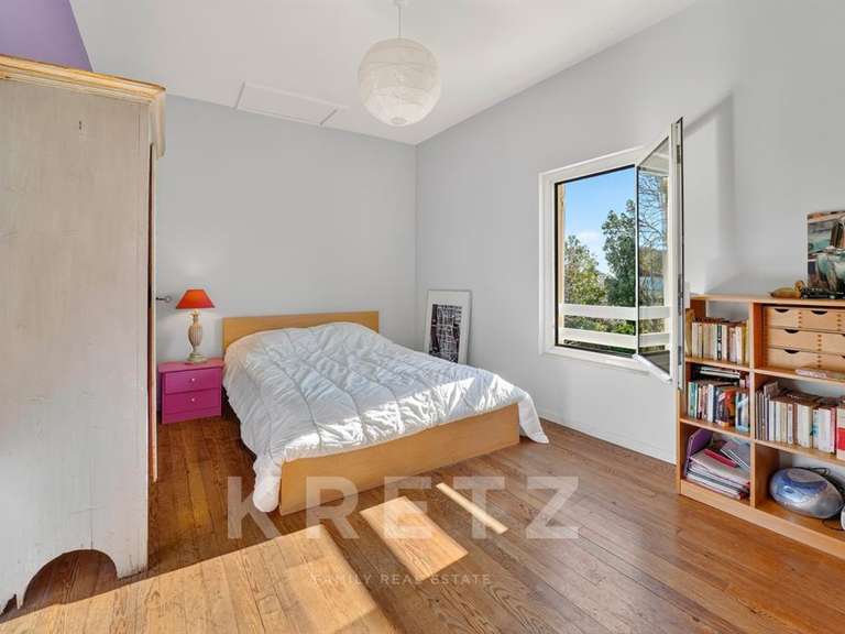 Maison Villeneuve-lès-Avignon - 4 chambres - 182m²