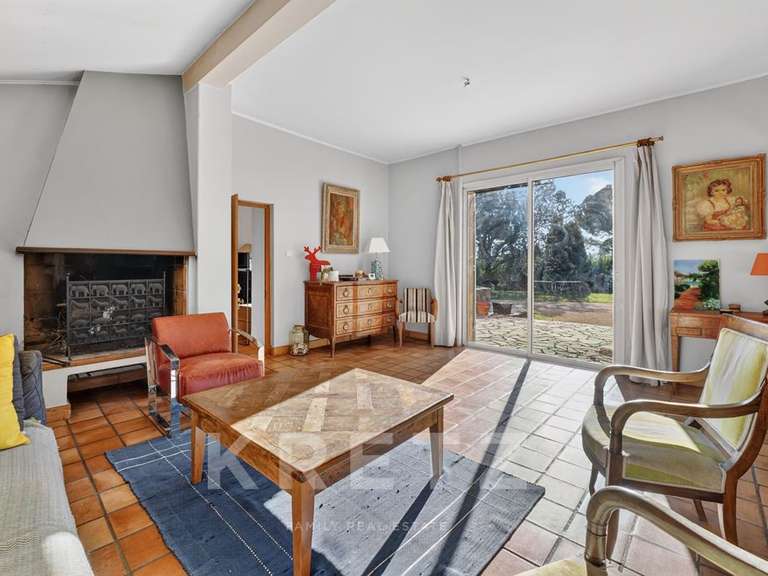 Maison Villeneuve-lès-Avignon - 4 chambres - 182m²