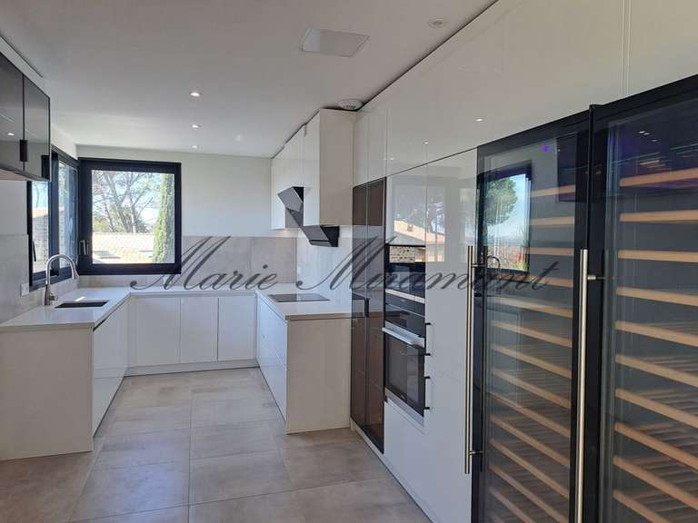 Maison Villeneuve-lès-Avignon - 4 chambres - 200m²