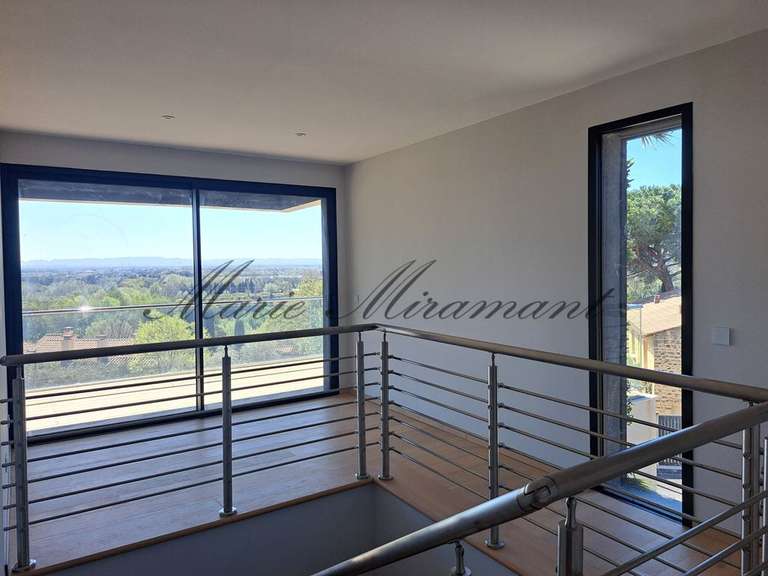 Maison Villeneuve-lès-Avignon - 4 chambres - 200m²