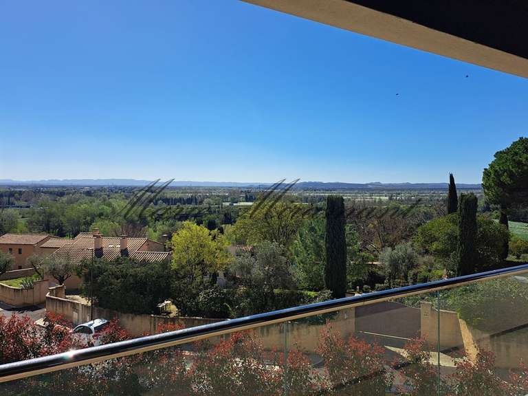 Maison Villeneuve-lès-Avignon - 4 chambres - 200m²