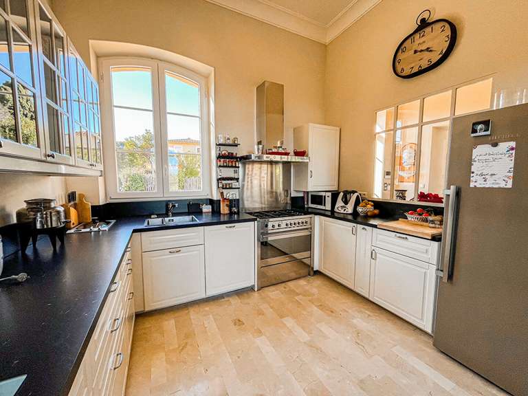 Maison Villeneuve-lès-Avignon - 4 chambres - 264m²