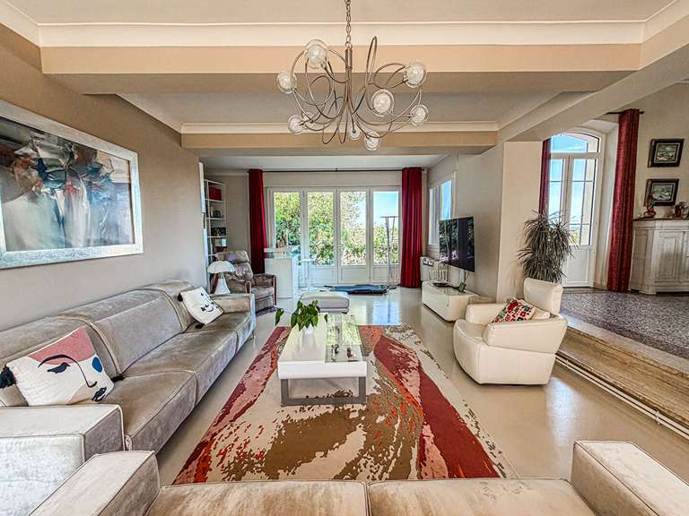 Maison Villeneuve-lès-Avignon - 4 chambres - 264m²