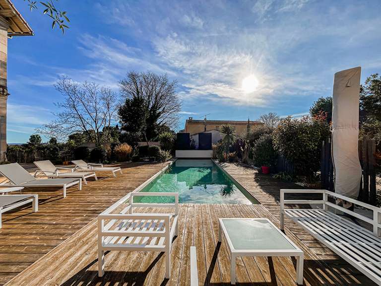 House Villeneuve-lès-Avignon - 4 bedrooms - 264m²