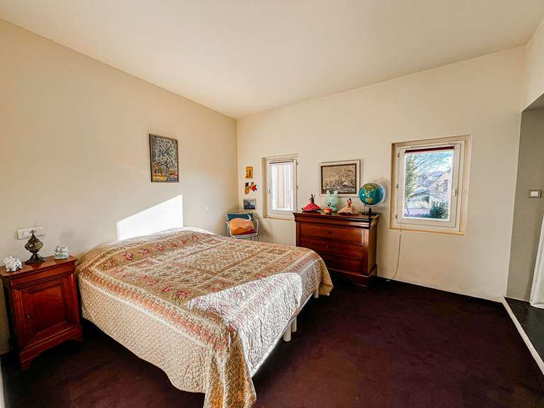 House Villeneuve-lès-Avignon - 4 bedrooms - 264m²