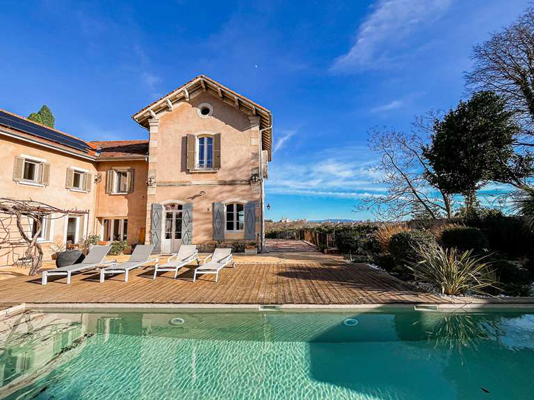 House Villeneuve-lès-Avignon - 4 bedrooms - 264m²