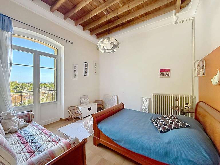 Maison Villeneuve-lès-Avignon - 4 chambres - 264m²