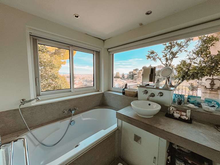 Maison Villeneuve-lès-Avignon - 4 chambres - 264m²