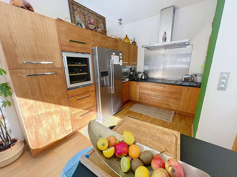 Maison Villeneuve-lès-Avignon - 4 chambres - 275m²