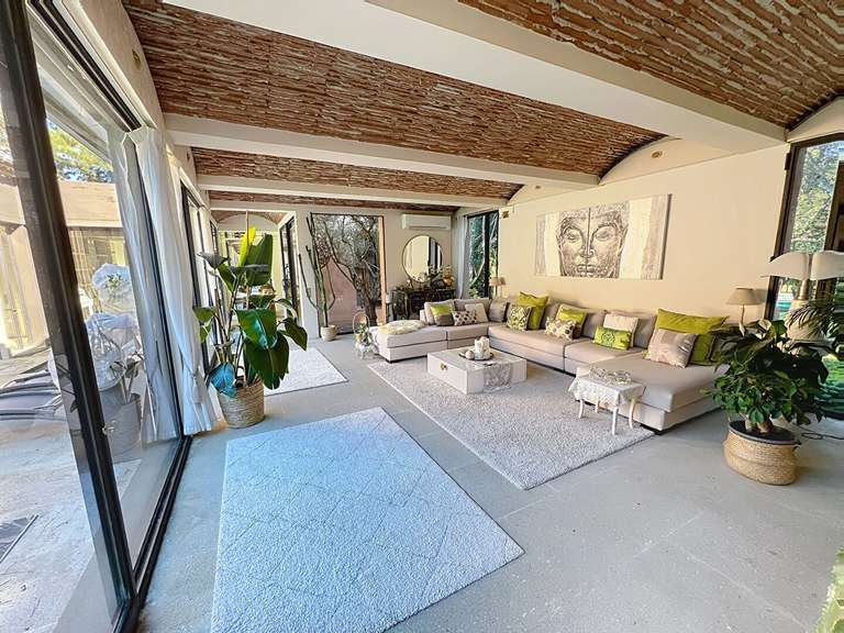 Maison Villeneuve-lès-Avignon - 4 chambres - 275m²
