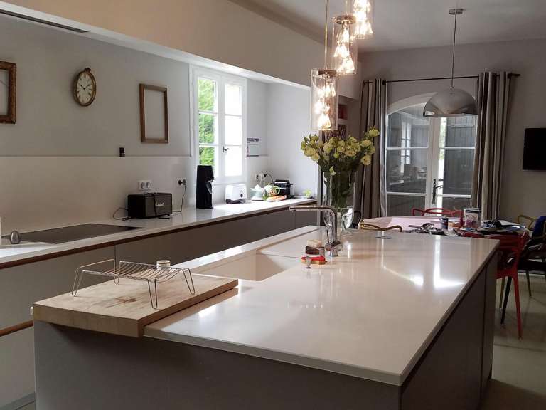 Maison Villeneuve-lès-Avignon - 4 chambres - 193m²