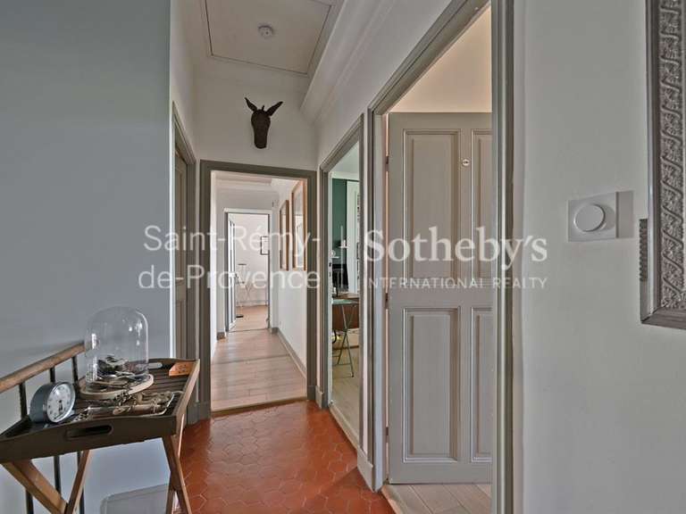 Maison Villeneuve-lès-Avignon - 4 chambres - 150m²