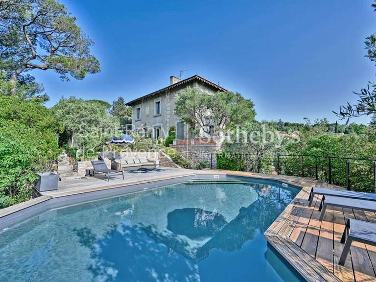 Maison Villeneuve-lès-Avignon - 4 chambres - 150m²