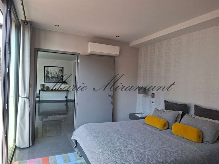 Maison Villeneuve-lès-Avignon - 5 chambres - 320m²