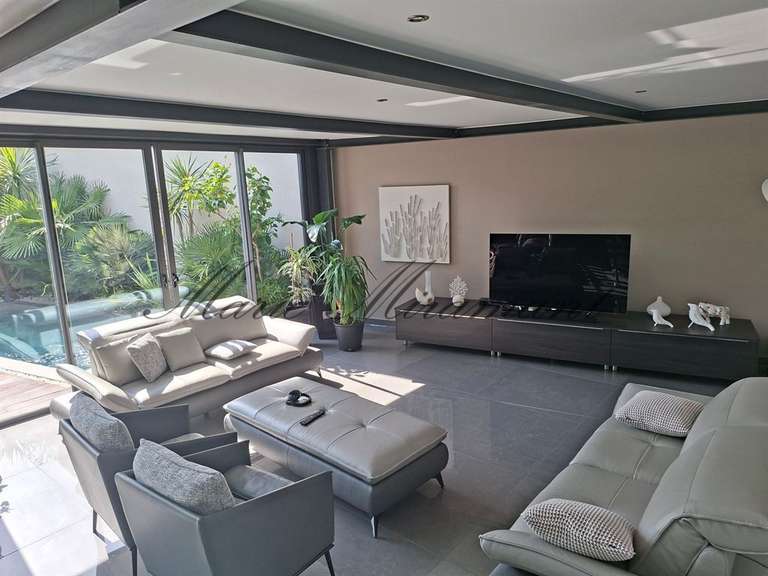 Maison Villeneuve-lès-Avignon - 5 chambres - 320m²