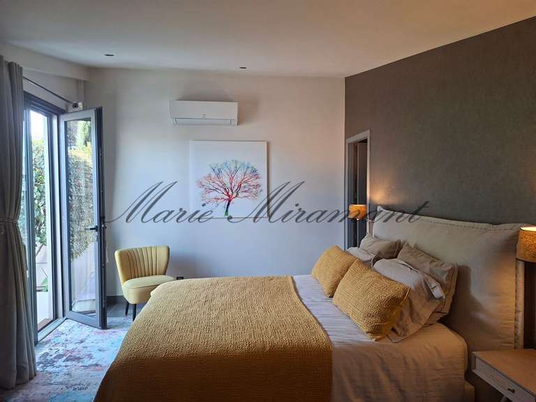 Maison Villeneuve-lès-Avignon - 5 chambres - 320m²