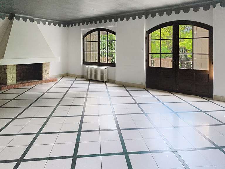 Maison Villeneuve-lès-Avignon - 7 chambres - 230m²