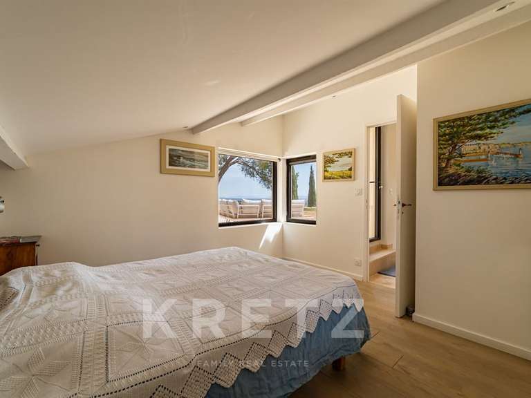 Maison Villeneuve-lès-Avignon - 5 chambres - 183m²